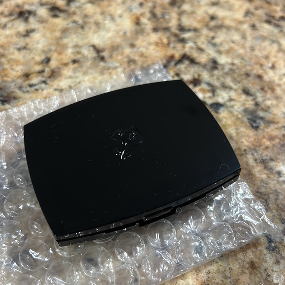 New Lancome makeup bag and eyeshadow palette - Picture 4 of 11